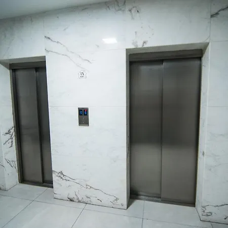 Feels Like * סקופיה